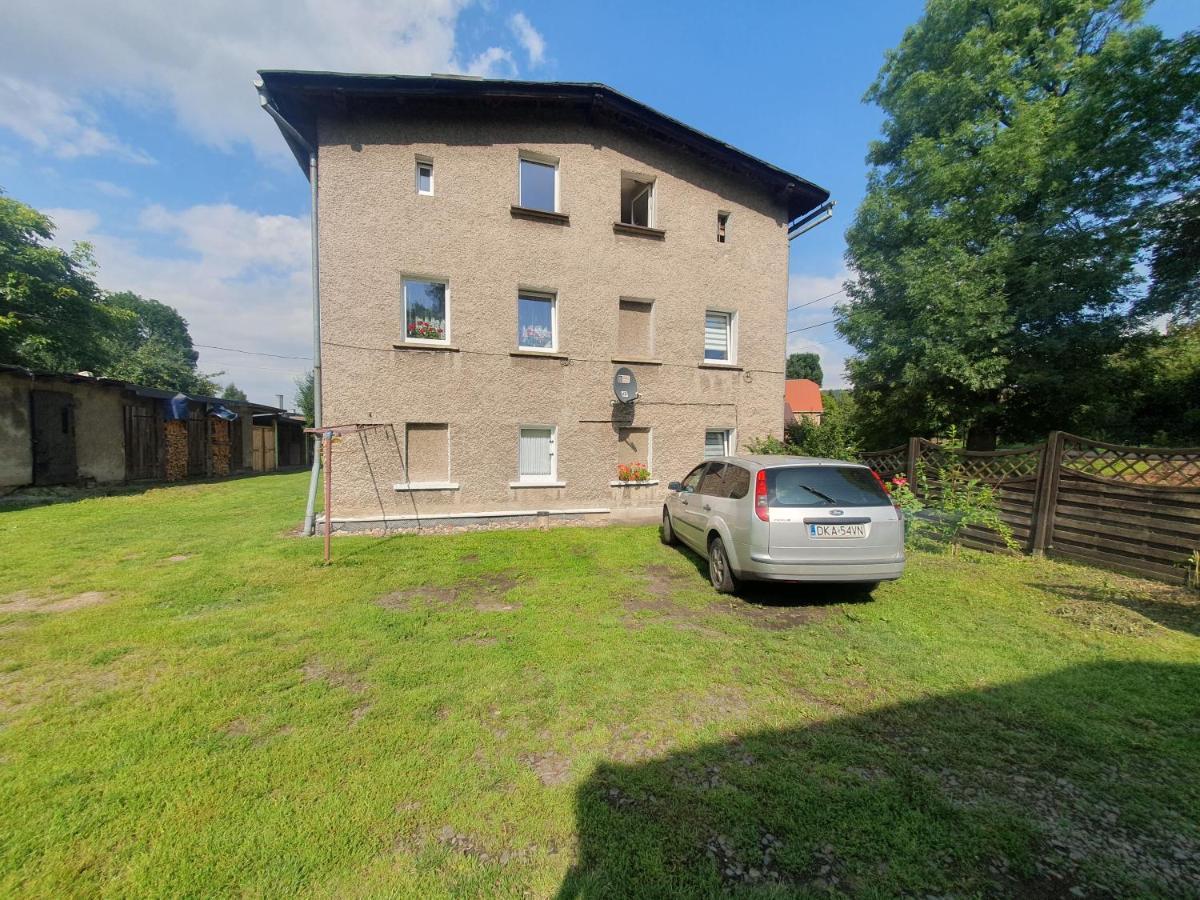 Apartament Chełmsko Śląskie Bagian luar foto